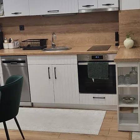 Green Apartment Velingrad ヴェリングラード