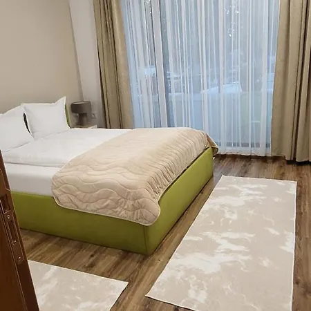 Green Apartment Velingrad Apartman *