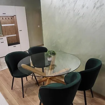 Green Apartment Velingrad Apartman