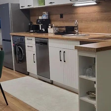 Green Apartment Velingrad * ヴェリングラード